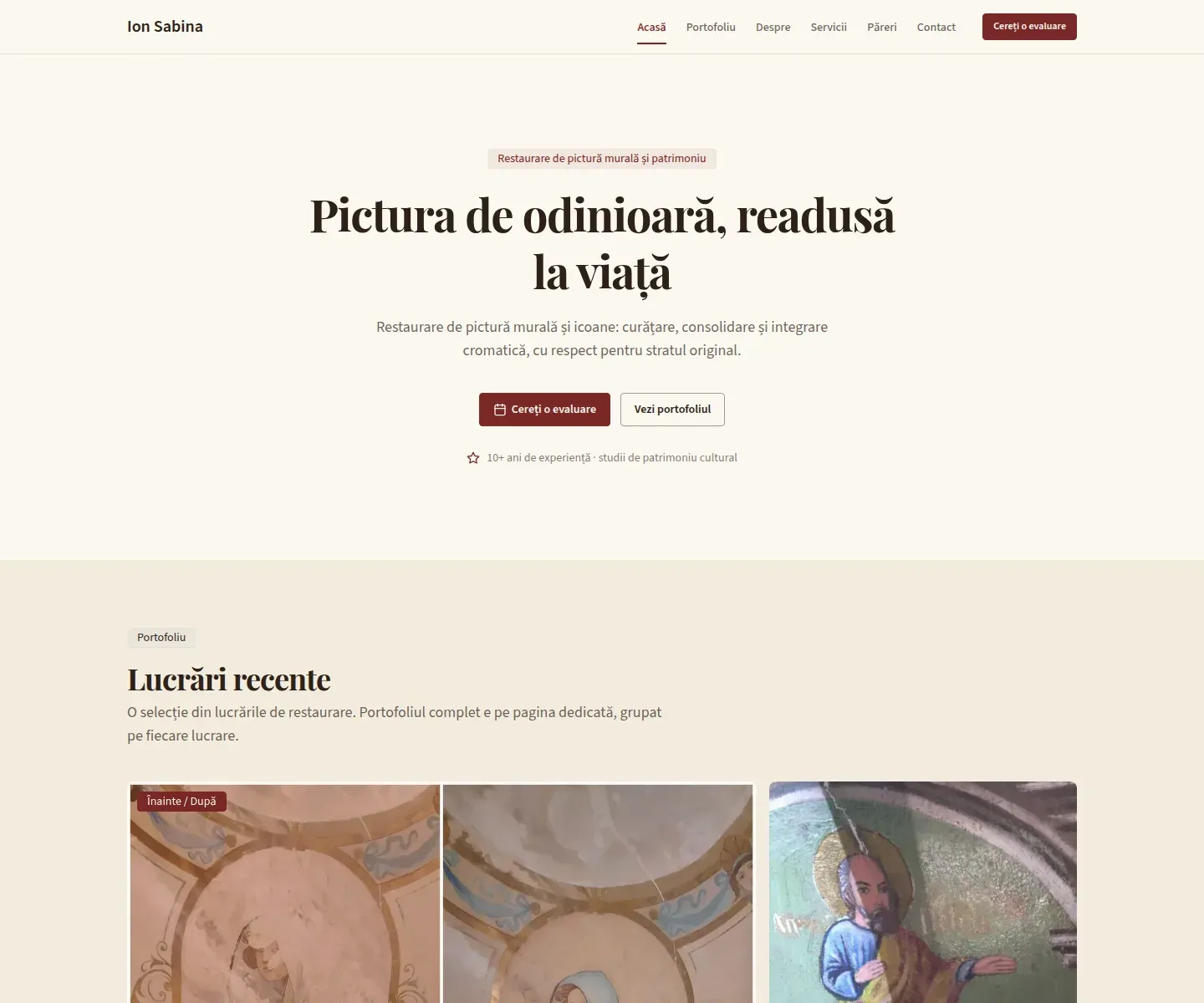 Captură din site-ul demo construit pentru un atelier de restaurare de pictură murală: hero cu titlu pe serif, urmat de galeria de lucrări cu fotografii reale.